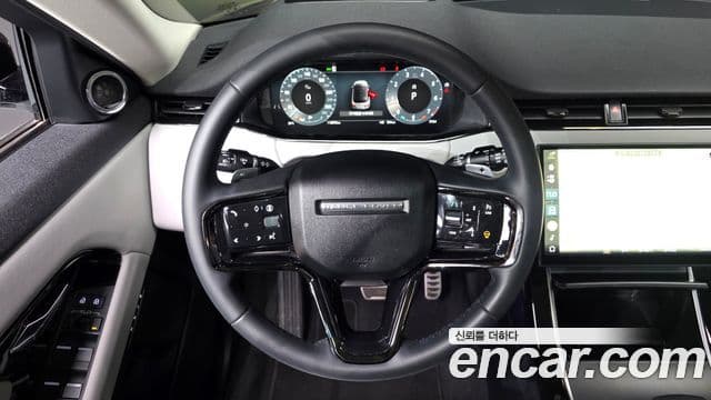 Land Rover Range Rover Evoque 2024 — Фото 15/20