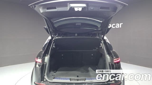 Land Rover Range Rover Evoque 2024 — Фото 18/20