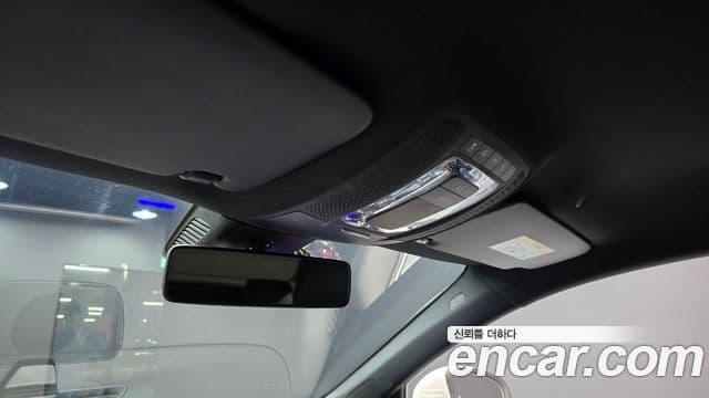 Mercedes-Benz A-Class 2020 — ფოტო 19/20