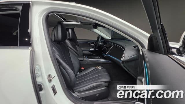 Mercedes-Benz E-Class 2025 — Şəkil 10/20