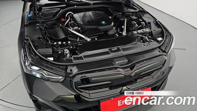 BMW 5 Series 2026 — ფოტო 6/20