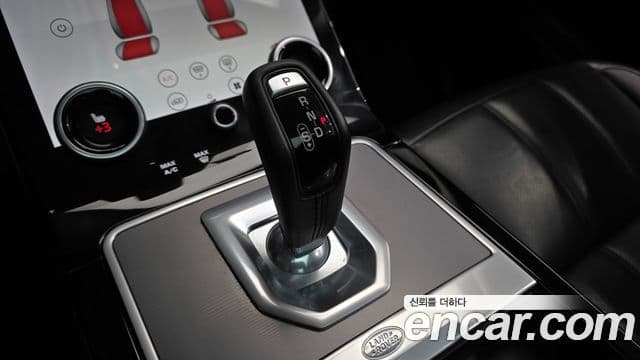 Land Rover Range Rover Evoque 2019 — ფოტო 9/20