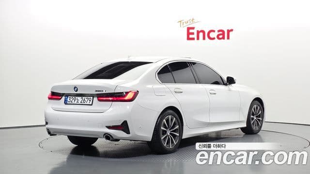 BMW 3 Series 2019 — ფოტო 20/31