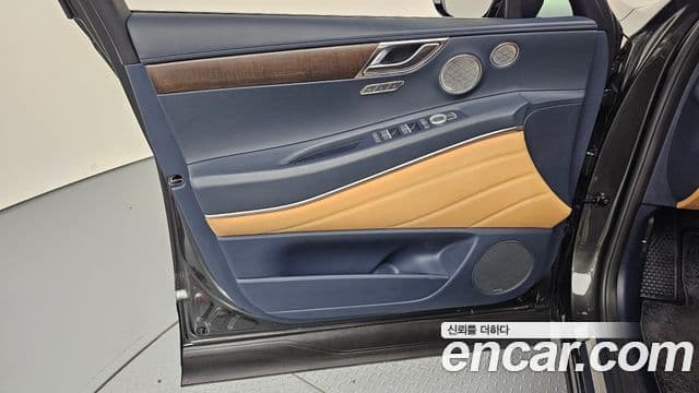 Genesis GV80 2023 — ფოტო 1/30