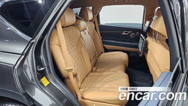 Genesis GV80 2023 — ფოტო 28/30