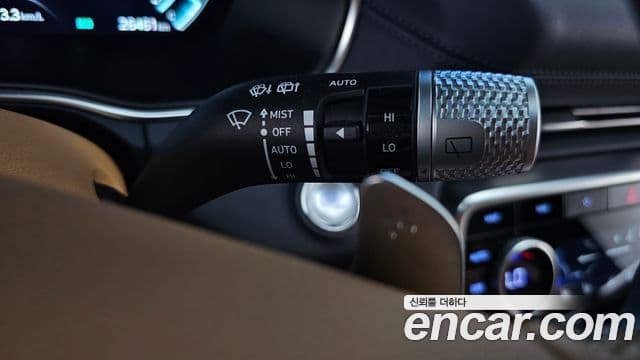 Genesis GV80 2023 — ფოტო 29/30