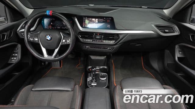 BMW 1 Series 2020 — Şəkil 7/20