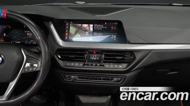 BMW 1 Series 2020 — Şəkil 14/20