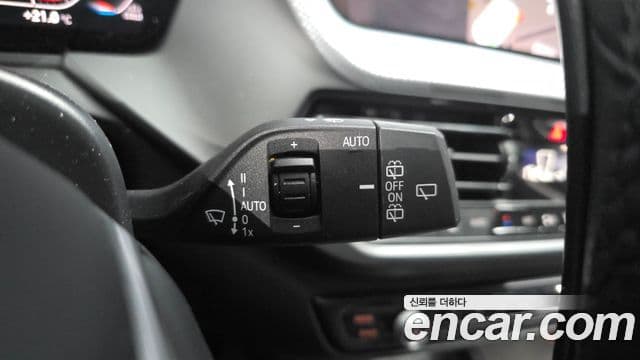 BMW 1 Series 2020 — Photo 25/30
