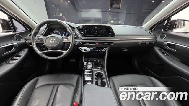 Hyundai Sonata Hybrid 2019 — Photo 3/33