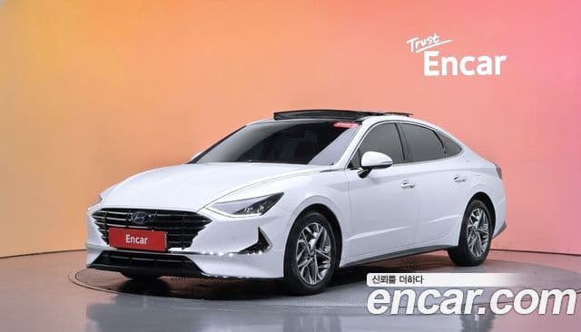 Hyundai Sonata Hybrid 2019 — Photo 25/33