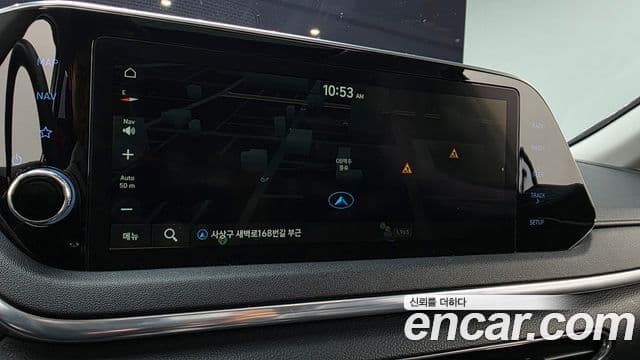 Hyundai Sonata Hybrid 2019 — Photo 18/33