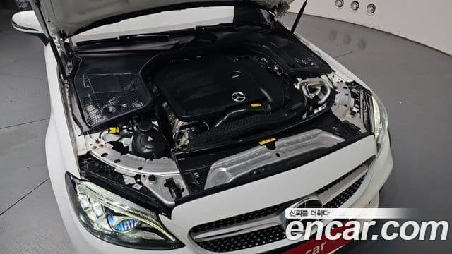 Mercedes-Benz C-Class 2021 — Фото 6/20