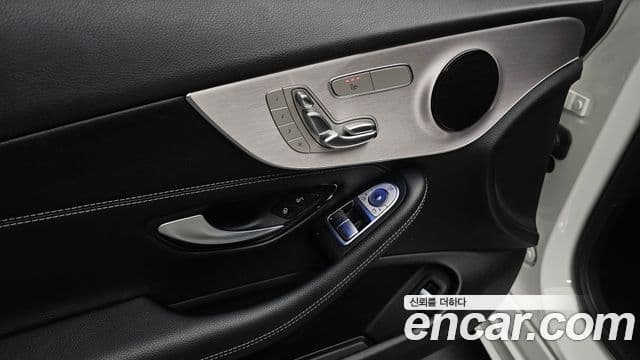 Mercedes-Benz C-Class 2021 — Фото 18/20