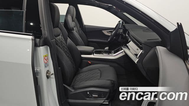 Audi Q7 2025 — Şəkil 10/20