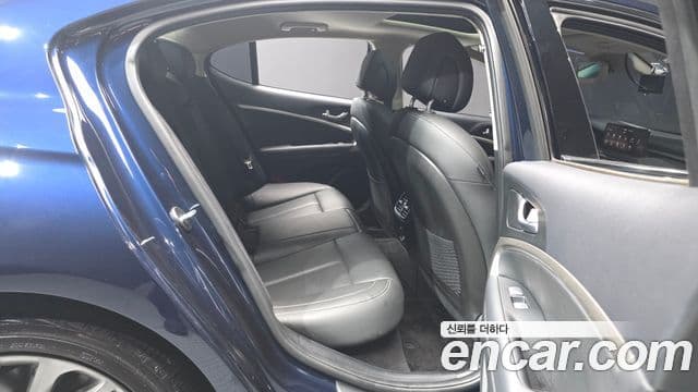 Genesis G70 2021 — ფოტო 11/20