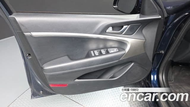 Genesis G70 2021 — Şəkil 21/36