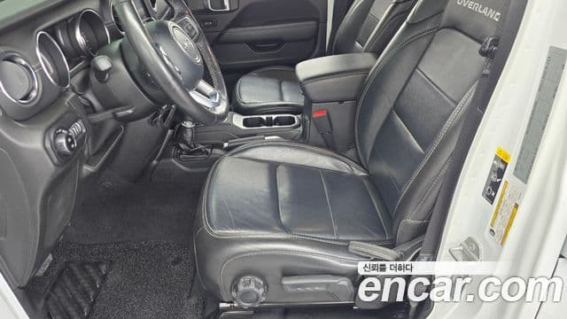 Jeep Wrangler 2022 — Photo 11/31