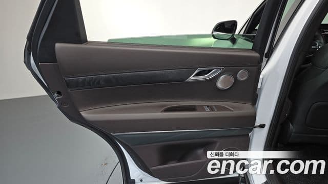 Genesis GV80 2021 — Photo 27/32