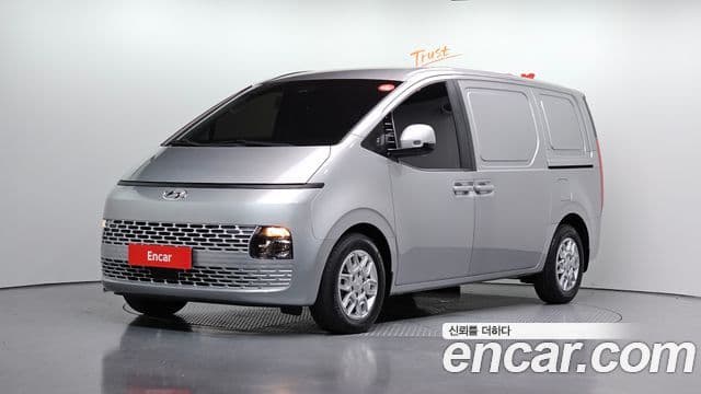 Hyundai Staria 2022 — Şəkil 1/20