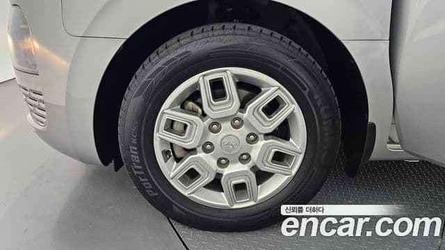 Hyundai Staria 2022 — Şəkil 5/20