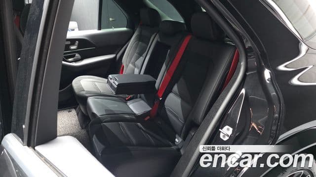 Mercedes-Benz GLE-Class 2022 — ფოტო 12/20