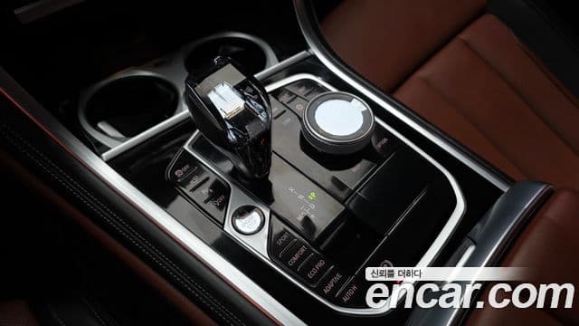 BMW 8 Series 2023 — ფოტო 9/20