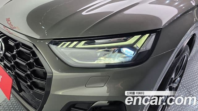 Audi SQ5 2023 — Şəkil 20/34