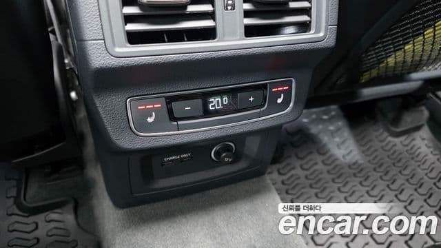 Audi SQ5 2023 — Şəkil 6/34