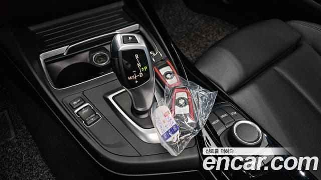 BMW 1 Series 2018 — Şəkil 9/20