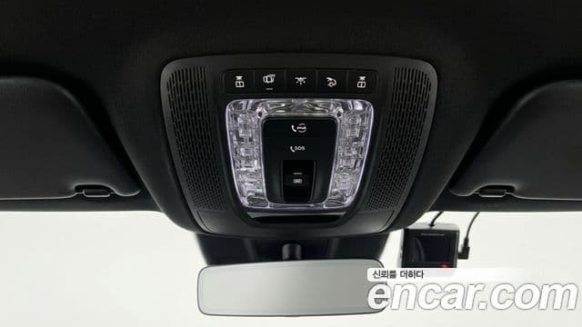 Mercedes-Benz GLE-Class 2025 — Photo 4/11