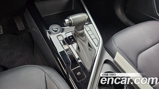 Kia Niro 2022 — Фото 9/20