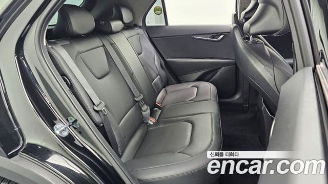 Kia Niro 2022 — Фото 11/20