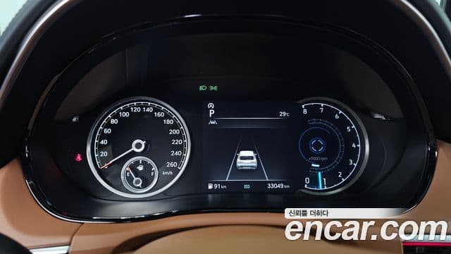 Genesis GV70 2021 — ფოტო 8/20