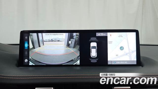Genesis GV70 2021 — ფოტო 15/20
