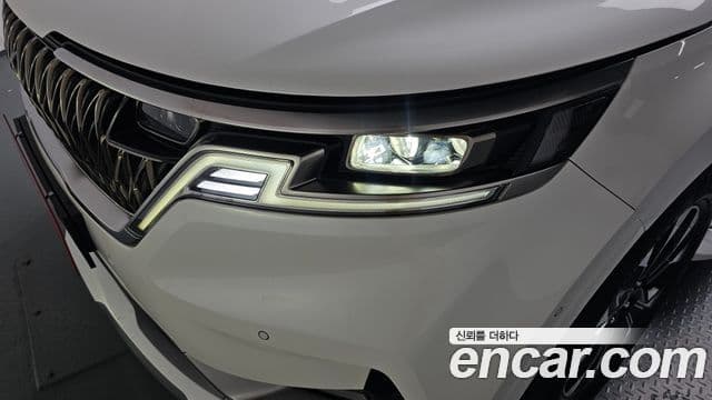 Kia Carnival 2022 — Photo 37/37