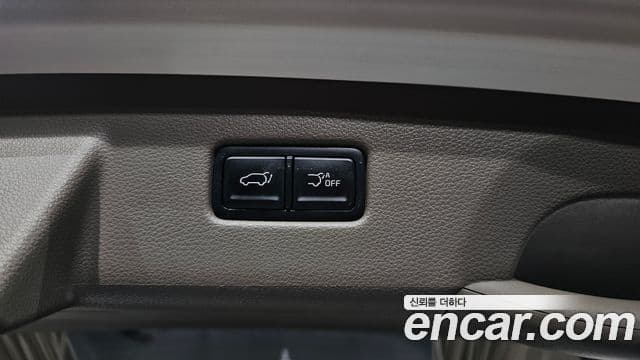 Kia Carnival 2022 — Photo 29/37