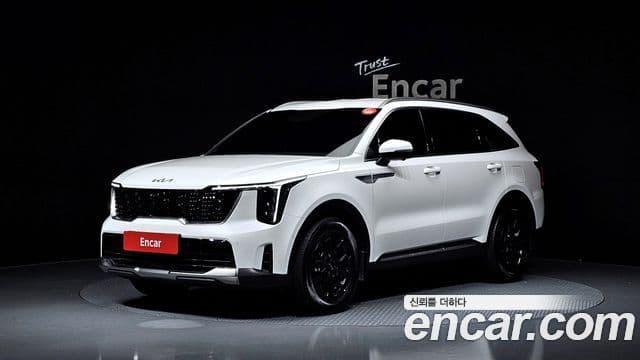 Kia Sorento 2024 — Фото 1/20