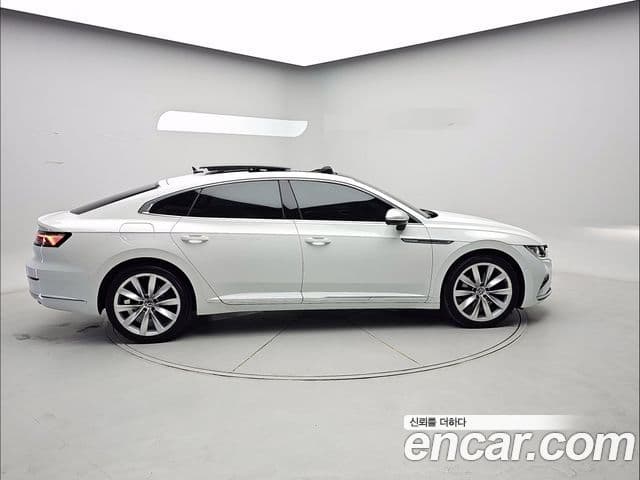 Volkswagen Arteon 2022 — ფოტო 2/20
