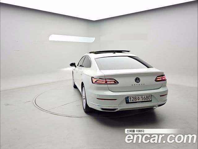 Volkswagen Arteon 2022 — ფოტო 4/20