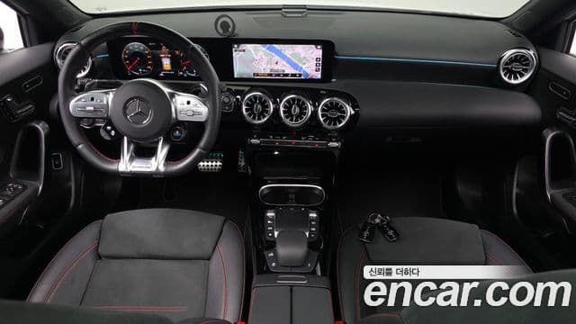 Mercedes-Benz A-Class 2022 — ფოტო 7/20