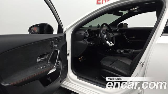 Mercedes-Benz A-Class 2022 — ფოტო 10/20