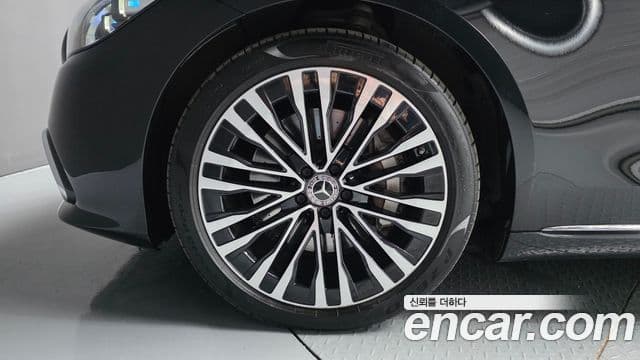 Mercedes-Benz S-Class 2021 — ფოტო 9/35