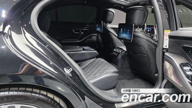 Mercedes-Benz S-Class 2021 — ფოტო 24/35