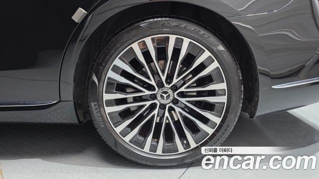 Mercedes-Benz S-Class 2021 — ფოტო 21/35