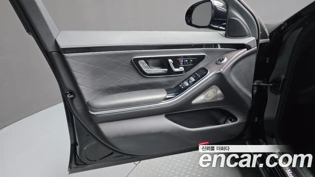 Mercedes-Benz S-Class 2021 — ფოტო 18/35