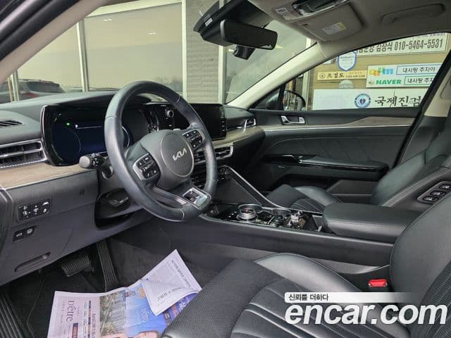 Kia K5 2023 — ფოტო 11/18