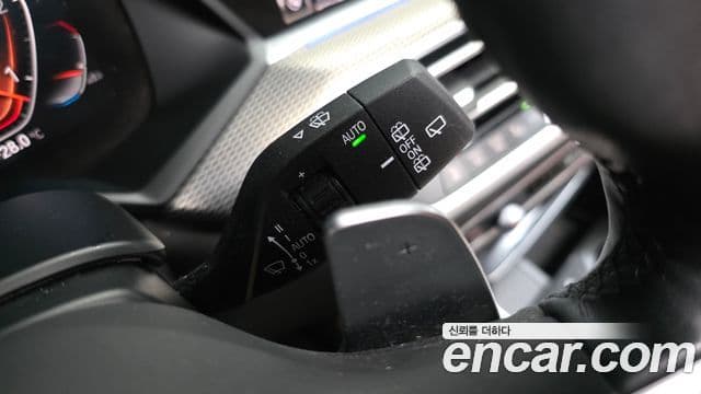 BMW X5 2019 — Photo 34/35