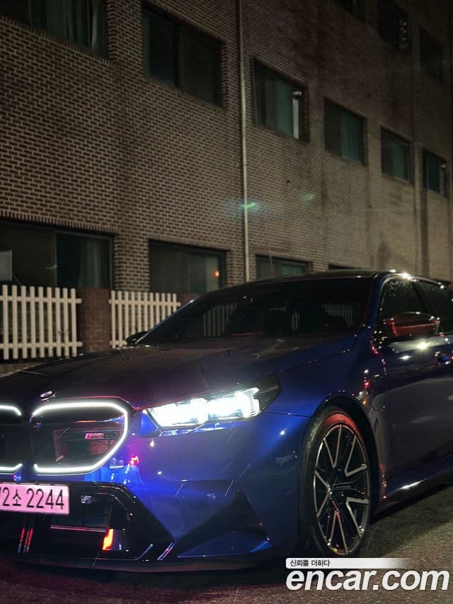 BMW M5 2025 — ფოტო 3/9