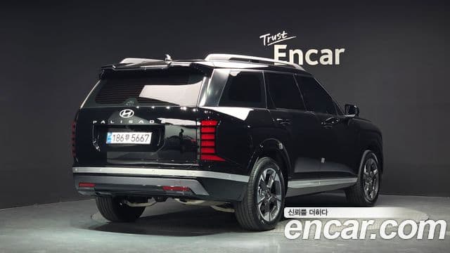 Hyundai Palisade 2025 — ფოტო 2/20